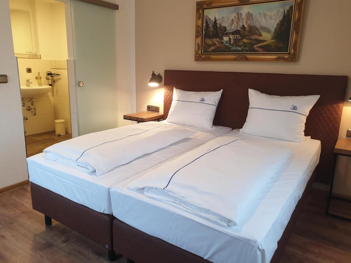 Hotel Gasthof Zum Schwan Steinsfeld Εξωτερικό φωτογραφία
