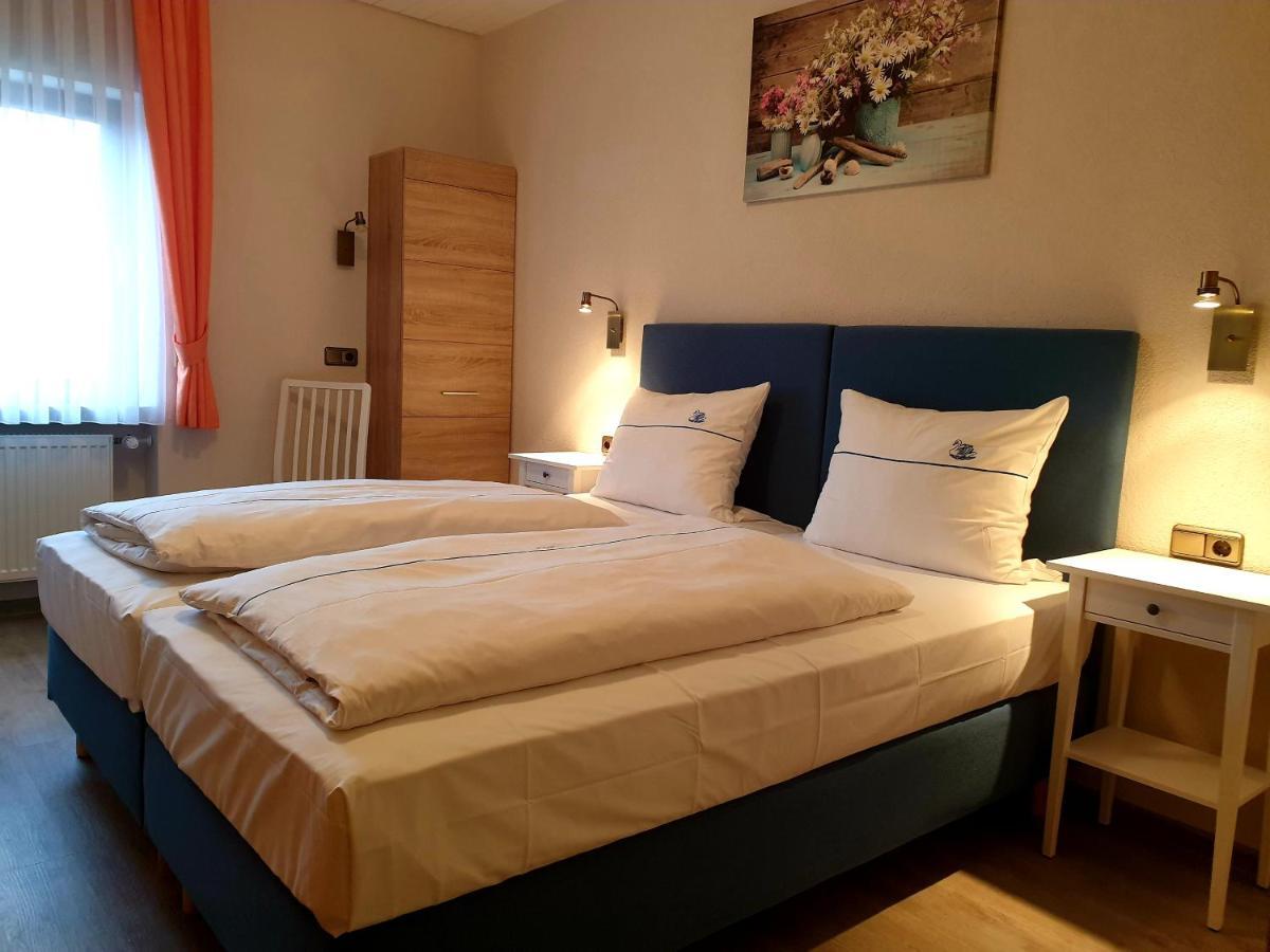 Hotel Gasthof Zum Schwan Steinsfeld Εξωτερικό φωτογραφία