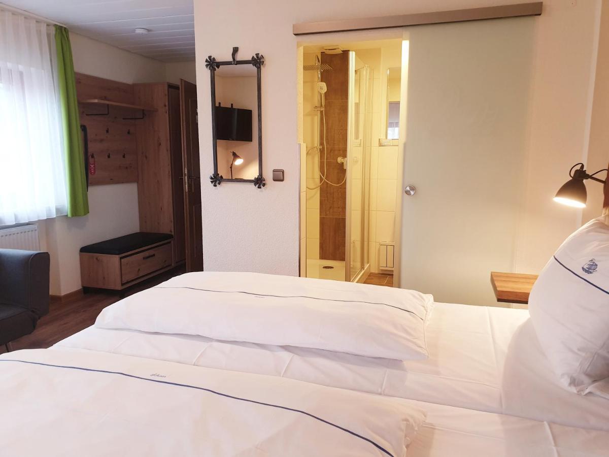 Hotel Gasthof Zum Schwan Steinsfeld Εξωτερικό φωτογραφία